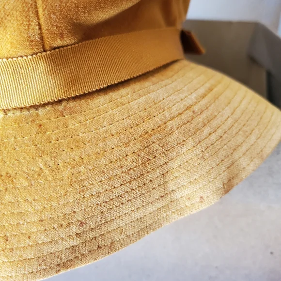 *SOLD* Vintage Betmar (New York) Ladies Cloche/Bucket Hat W/Original Box - Picture 12 of 13